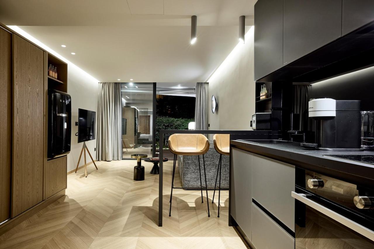 Icon Suite Athens Exterior photo