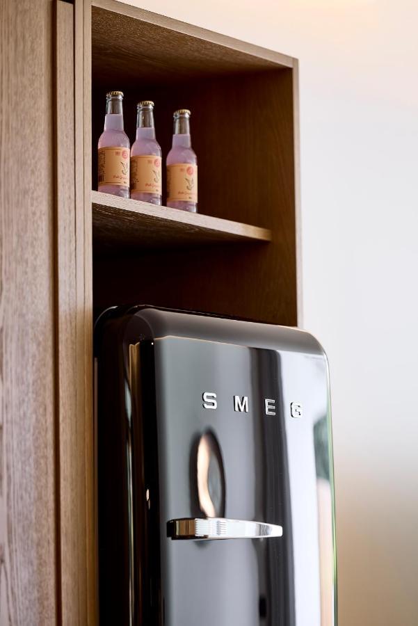 Icon Suite Athens Exterior photo