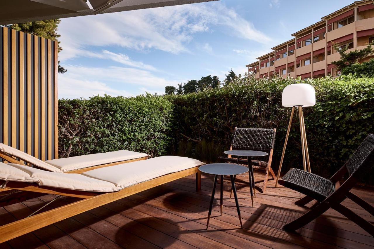 Icon Suite Athens Exterior photo