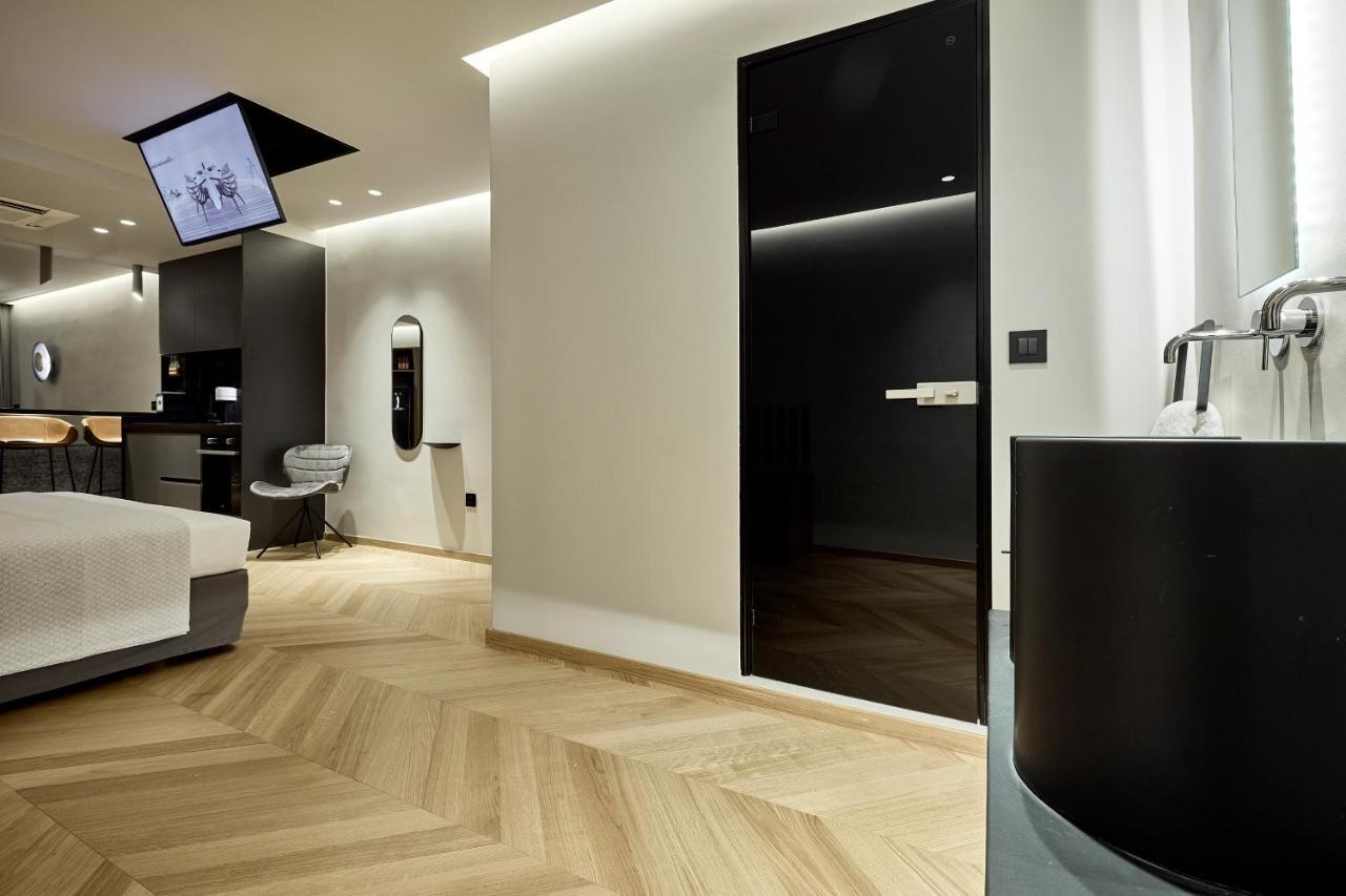 Icon Suite Athens Exterior photo